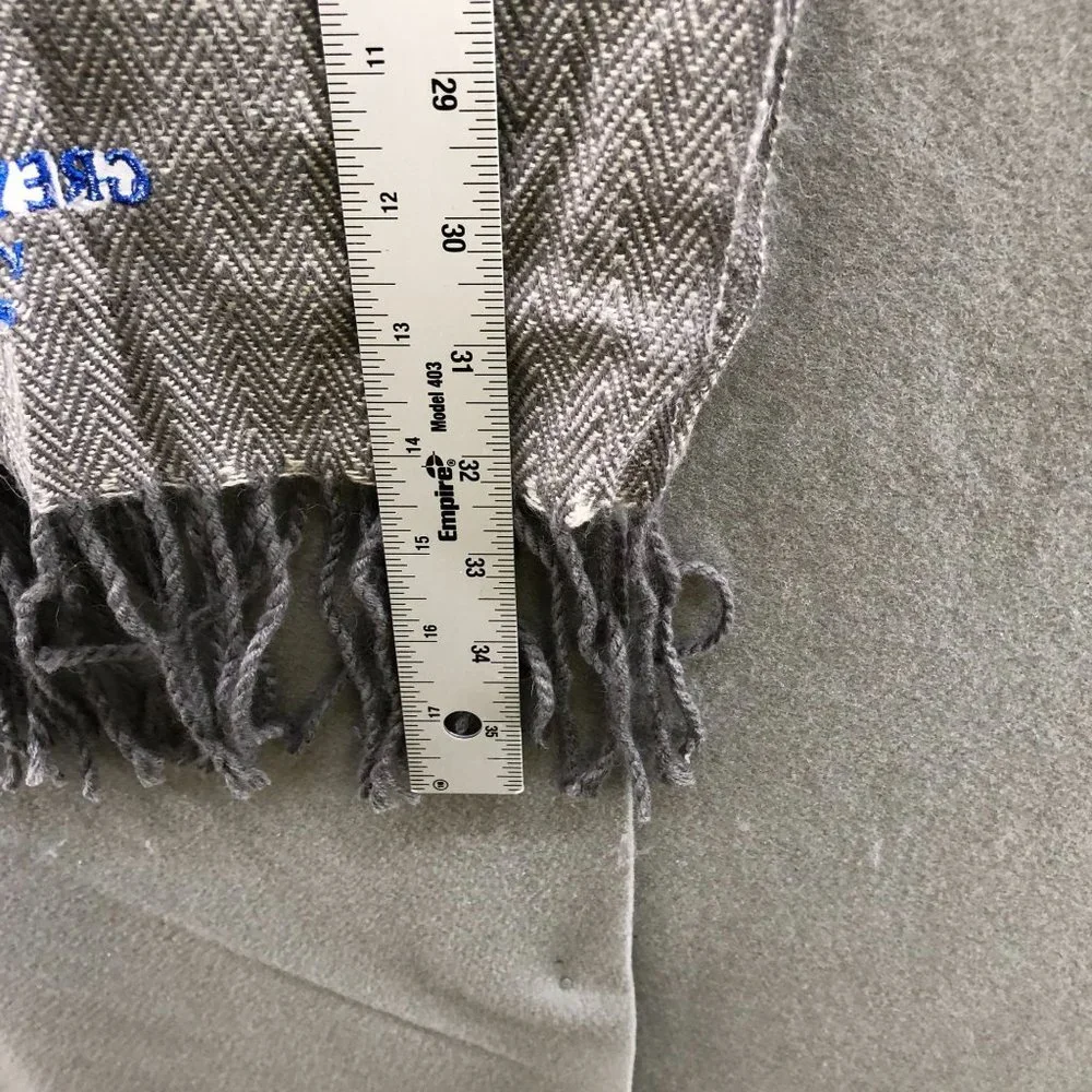 Kanata Blanket Co. Grey Wool Blend Scarf Unisex Fringe‎ Rectangle